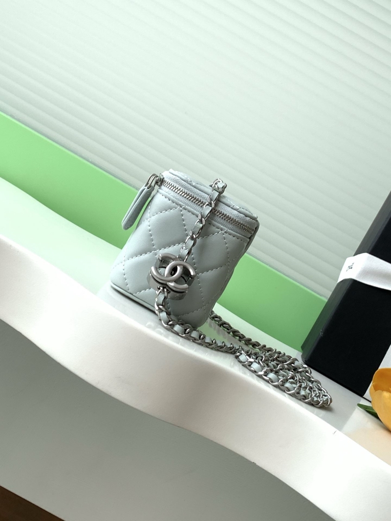 Ch**el cosmetic bags